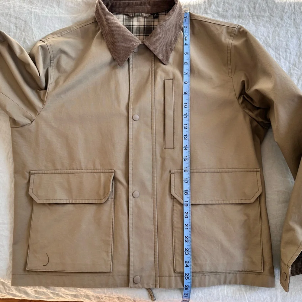 Uniqlo barn jacket - Picture 3 of 7